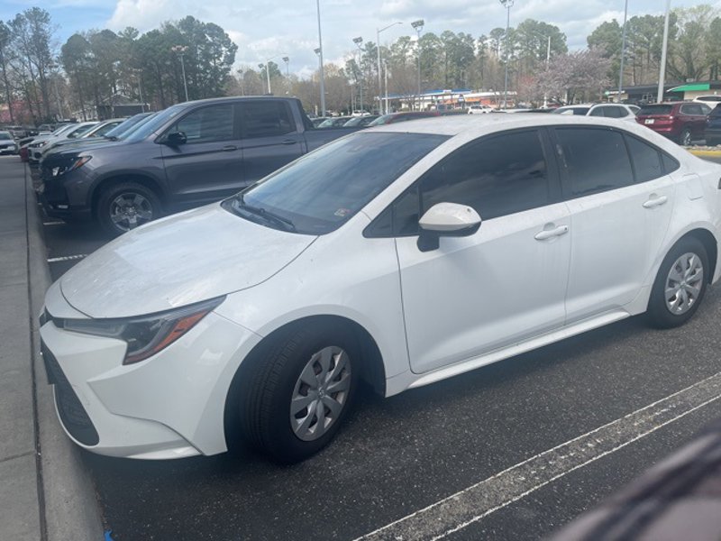 Used 2021 Toyota Corolla L image 1