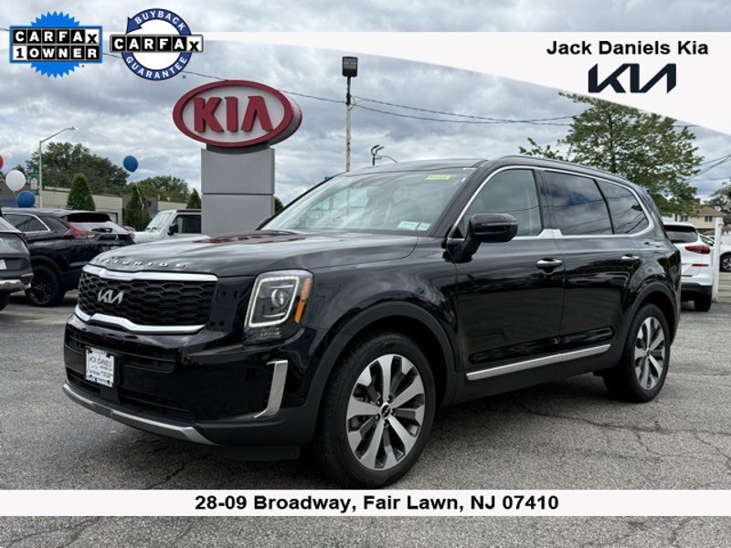 Certified 2022 Kia Telluride S image 1
