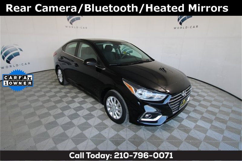 Certified 2022 Hyundai Accent SEL image 1