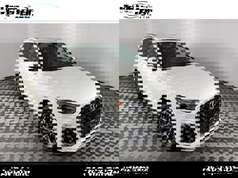Certified 2024 Audi Q5 2.0T Premium w/ Convenience Package image 1