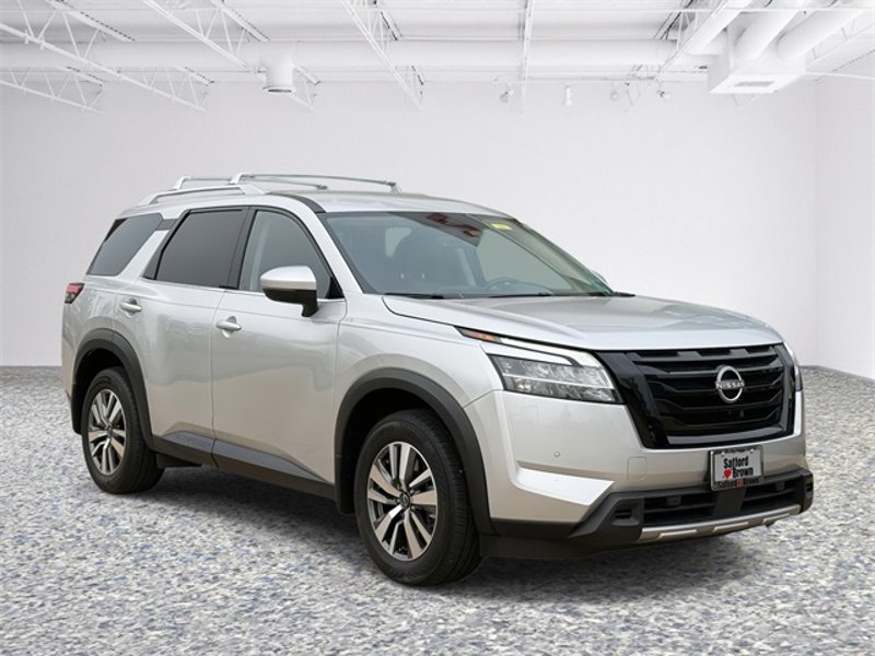 Certified 2023 Nissan Pathfinder SL w/ Black Appearance Package image 1