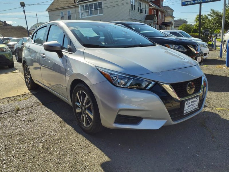 Used 2021 Nissan Versa SV image 1