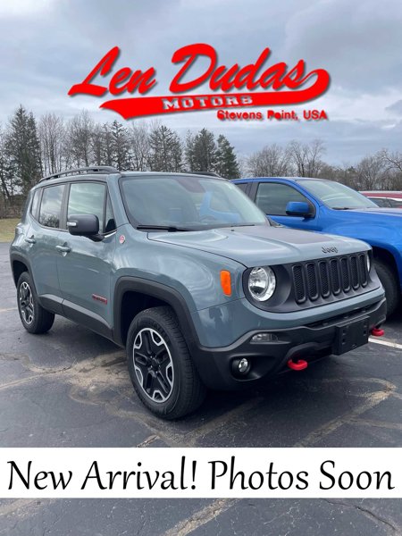 Used 2016 Jeep Renegade Trailhawk image 1