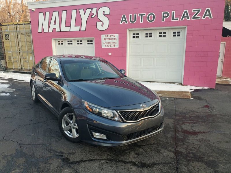 Used 2015 Kia Optima LX image 1