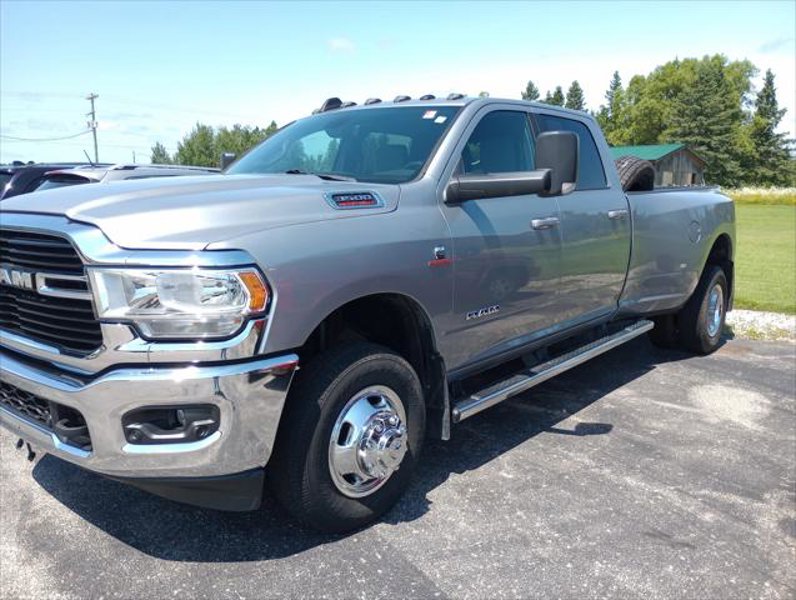 Certified 2021 RAM 3500 Big Horn w/ Level B Equipment Group image 1