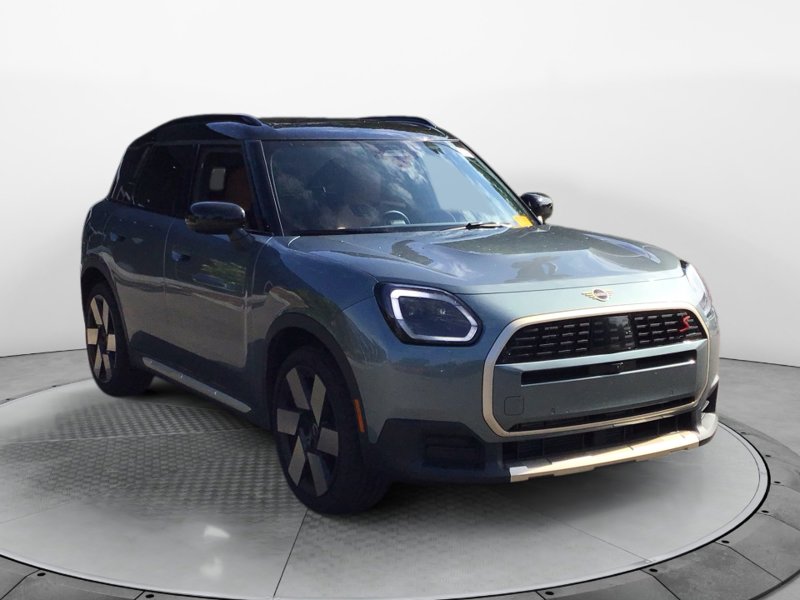 Certified 2025 MINI Cooper Countryman S image 1