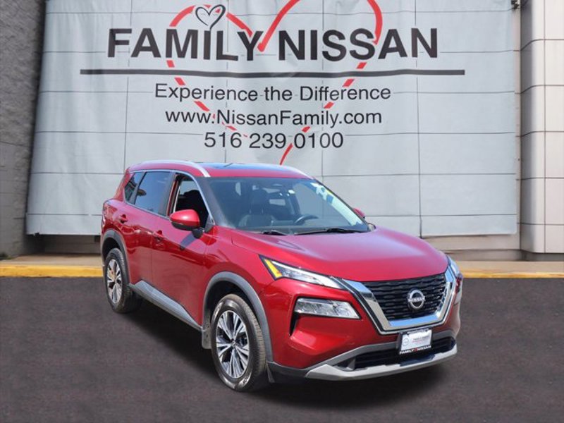 Certified 2022 Nissan Rogue SV image 1