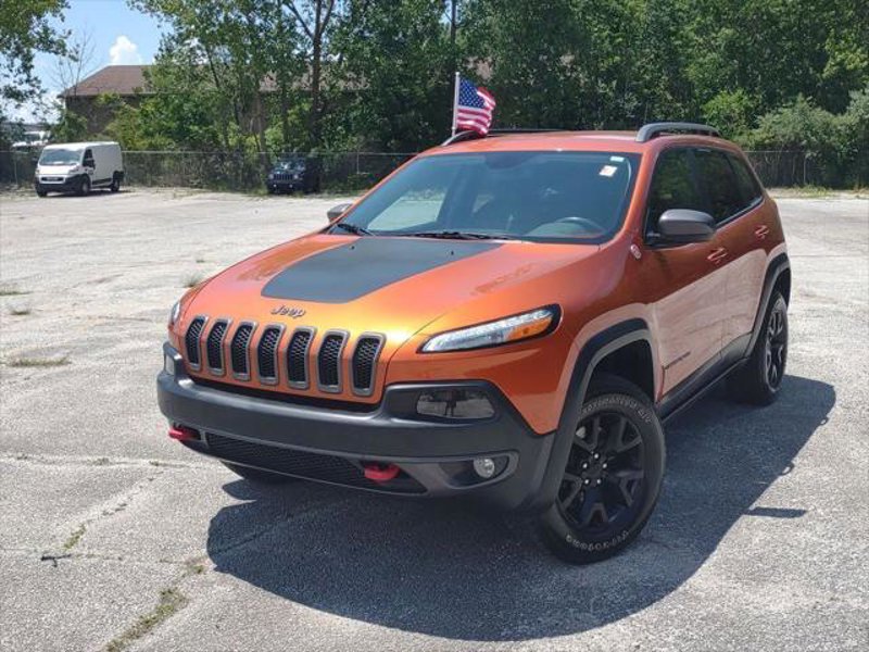 Certified 2016 Jeep Cherokee Trailhawk w/ Leather Interior Group image 1