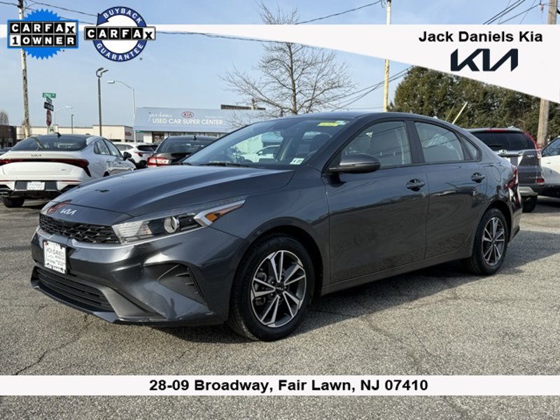 Certified 2022 Kia Forte LXS w/ LXS Technology Package image 1