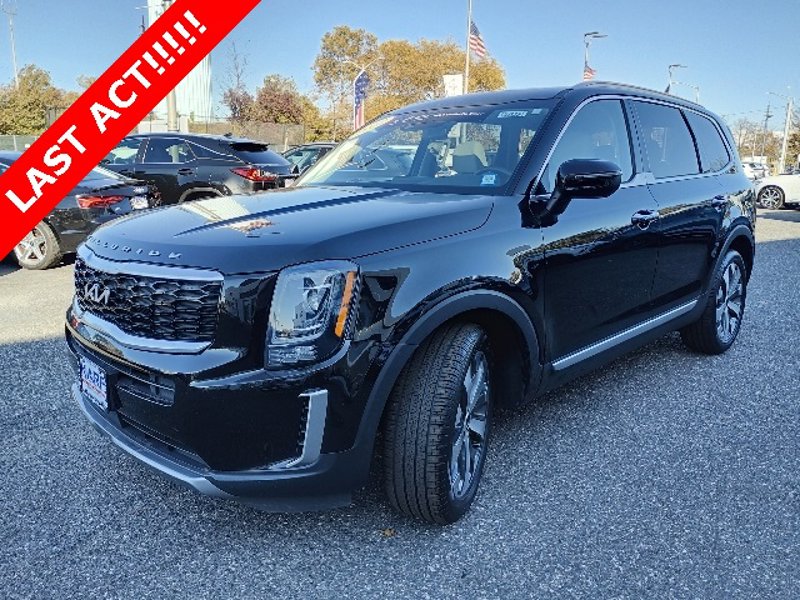 Certified 2022 Kia Telluride S image 1