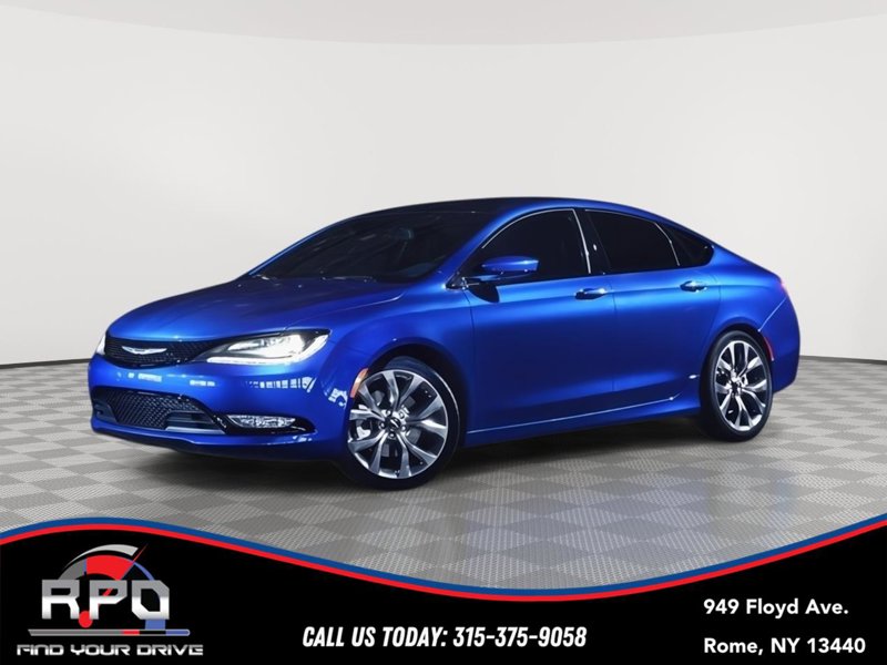 Used 2015 Chrysler 200 S w/ Comfort Group image 1