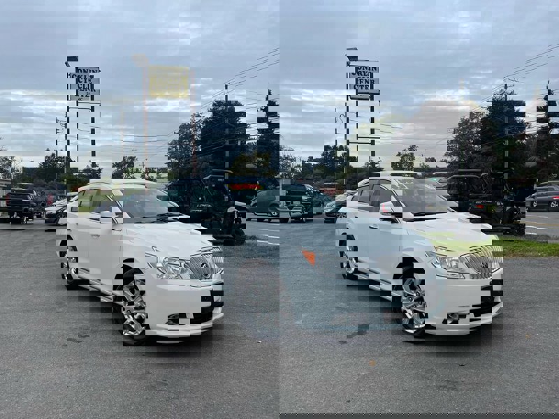 Used 2012 Buick LaCrosse Leather image 1