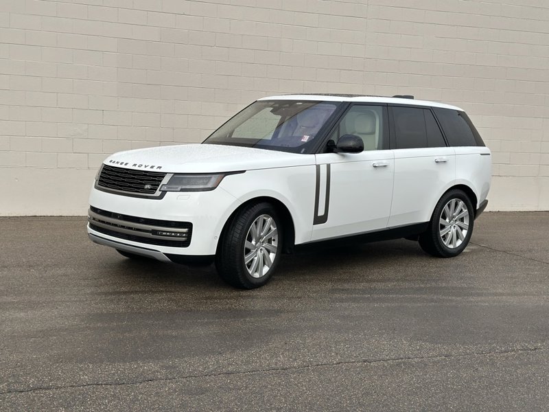 Certified 2023 Land Rover Range Rover SE image 1