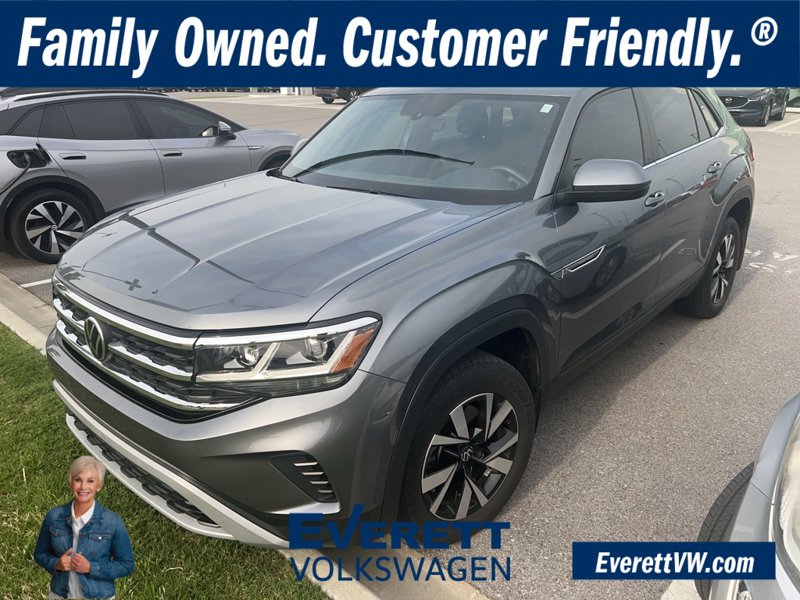 Used 2021 Volkswagen Atlas Cross Sport SE image 1