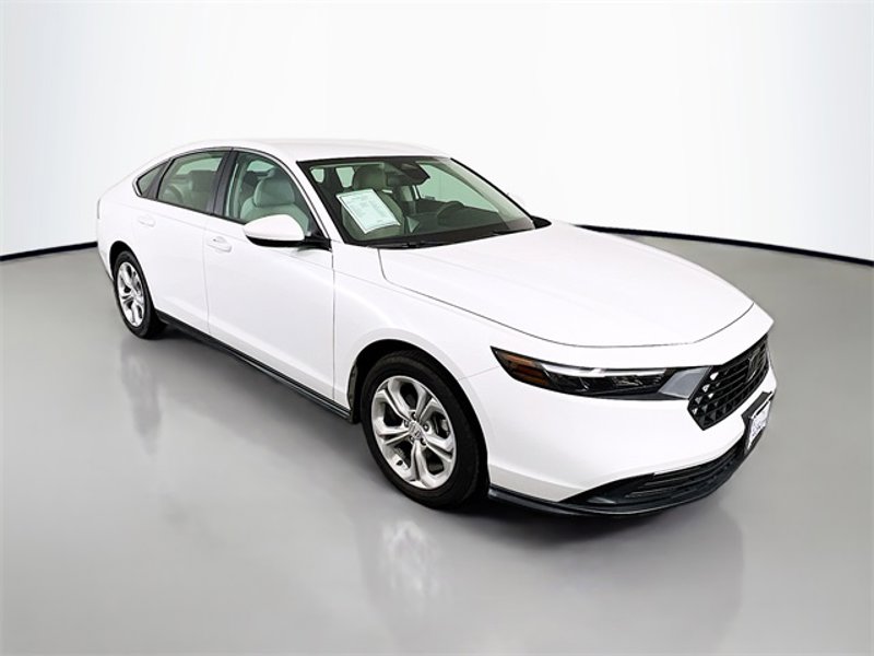 Certified 2024 Honda Accord LX image 1