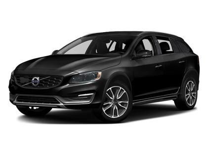 Used 2018 Volvo V60 T5 Cross Country image 1