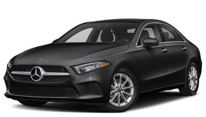 Certified 2022 Mercedes-Benz A 220 4MATIC image 1