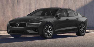 Used 2022 Volvo S60 B5 Momentum w/ Premium Package image 1