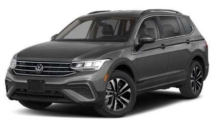 Certified 2024 Volkswagen Tiguan SE image 1