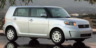 Used 2010 Scion xB image 1