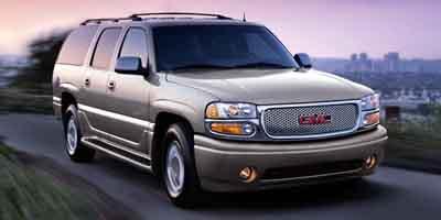 Used 2004 GMC Yukon XL Denali image 1